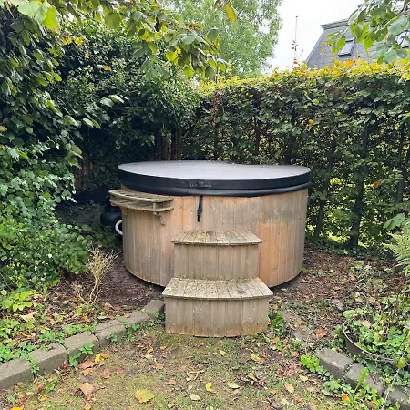 Din Egen Villa, Spa, Ude Bruser, Have & Elbil-lader Villa Gentofte Kommune