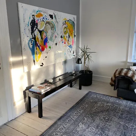 Din Egen Villa, Spa, Ude Bruser, Have & Elbil-lader Villa Gentofte Kommune