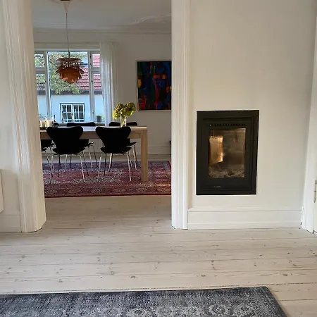 Din Egen Villa, Spa, Ude Bruser, Have & Elbil-lader